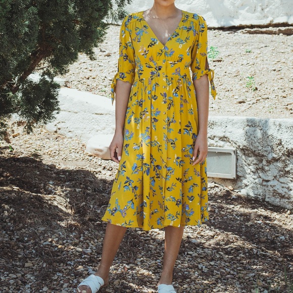 Mallory Button Down Midi Dress - Mustard - Picture 2 of 8